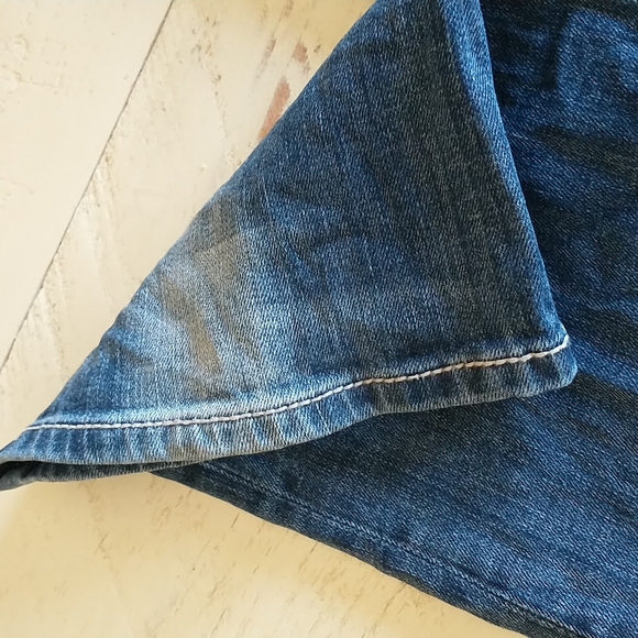 31 x 34 Miss Me Jeans - Picture 9 of 11